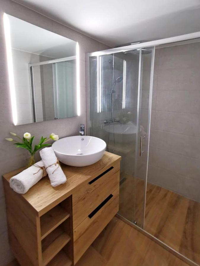Olmissum Rooftop Sea View Omiš Екстериор снимка